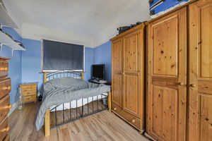 Photo 25- click for photo gallery